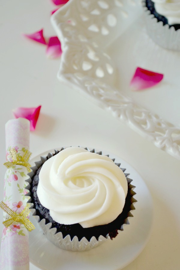 fudgy vegan cupcake