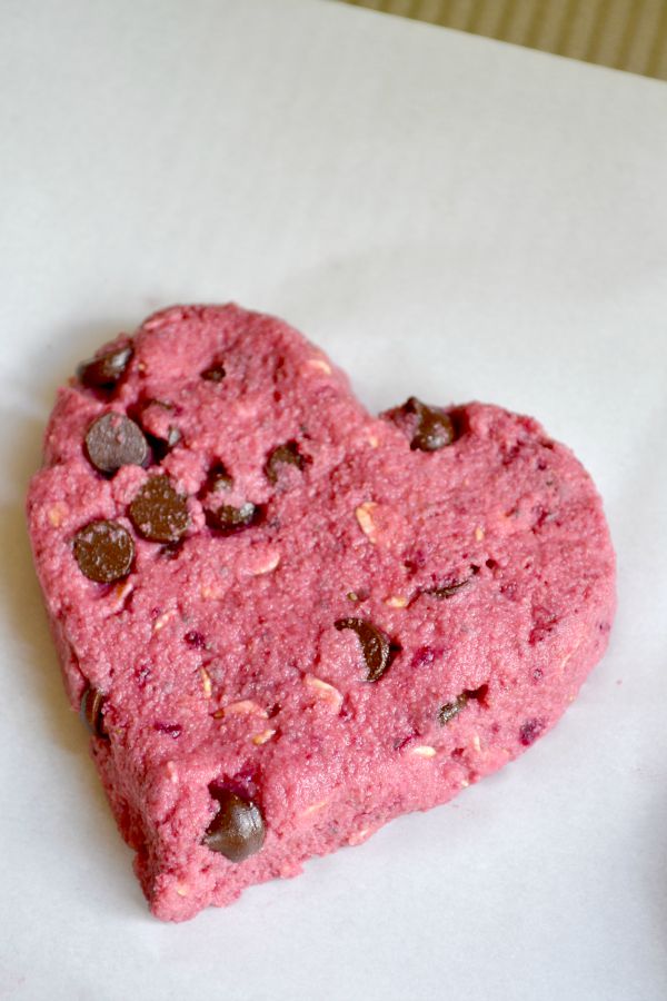 chocolate chip scone dough