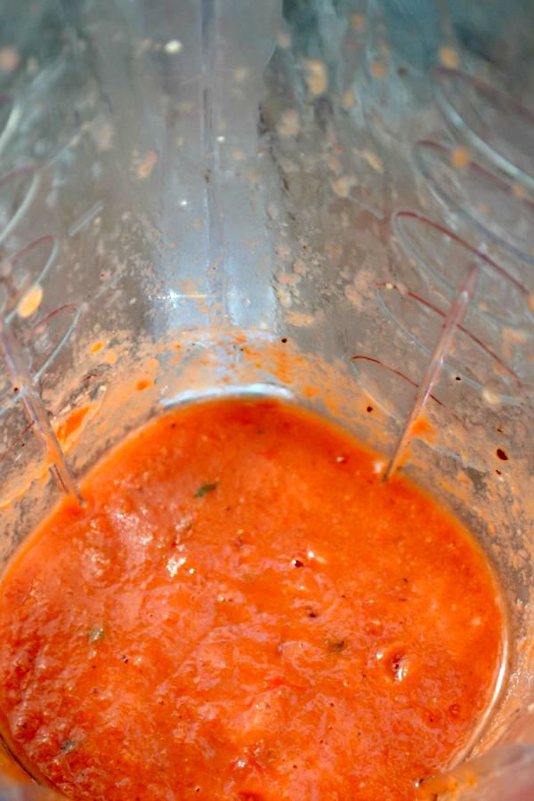 homemade tomato sauce
