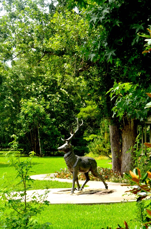 deer statue